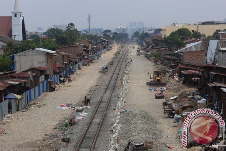 JALUR REL KERETA API SUMUT