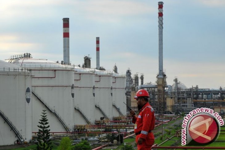 Harga Minyak Dunia Bervariasi Setelah AS Turunkan Produksi