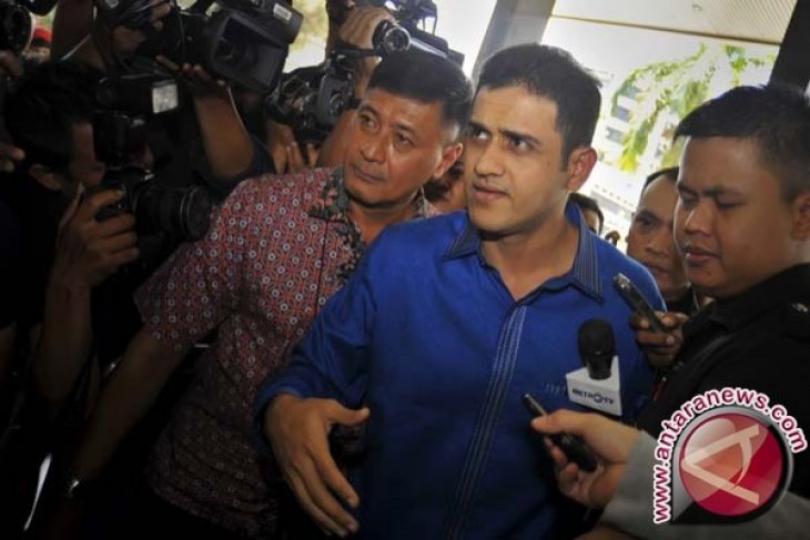 Sidang Pembacaan Pledoi Nazaruddin Ditunda - ANTARA News Bangka Belitung