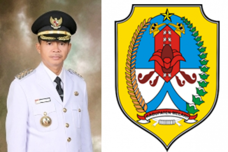 Melawi Bagikan Delapan Ambulans Ke Puskesmas