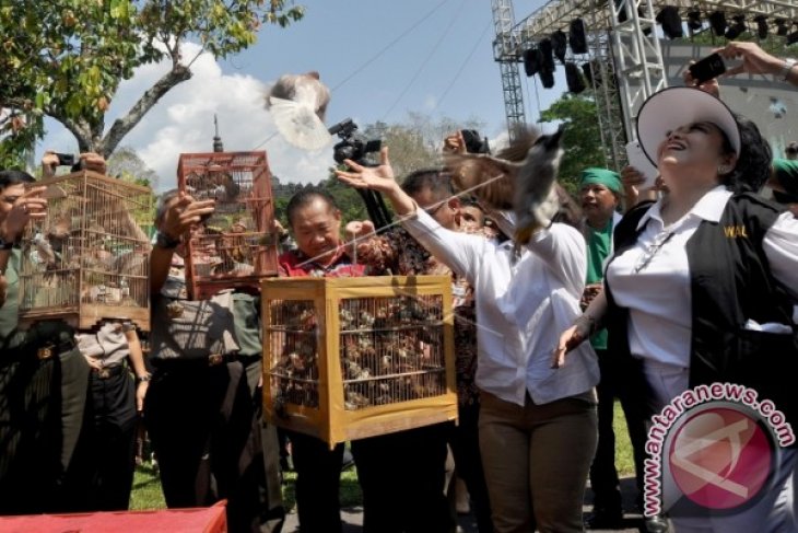 Pelepasan Seribu Burung