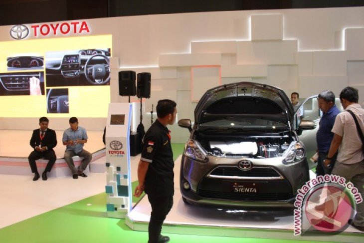 PAMERAN OTOMOTIF MEDAN