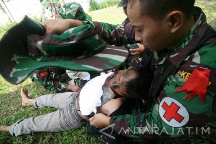 Latihan Pertolongan Medis Bencana Alam