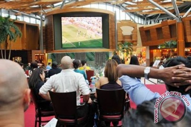 Pemerintah Prancis Larang Nonton Bareng di Kafe