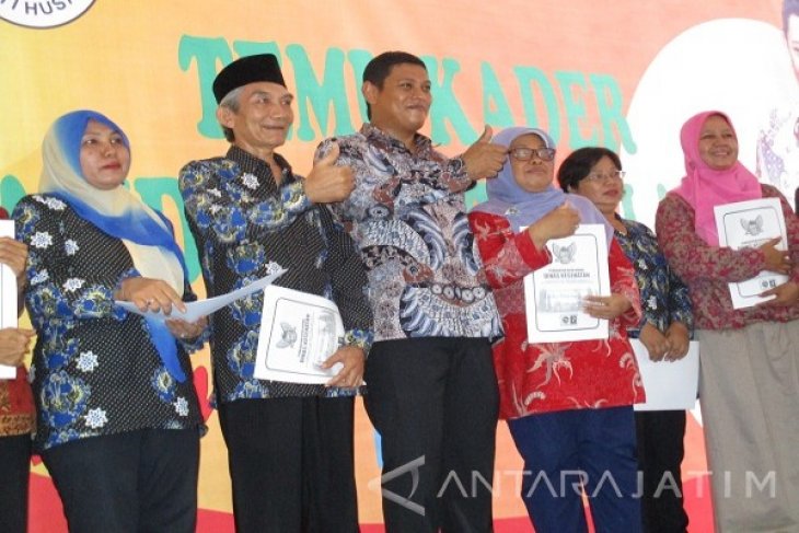 Tambah Fasilitas Posyandu Kediri