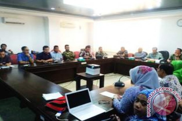 Komisi III Targetkan Renovasi Anjungan Kaltim 2018