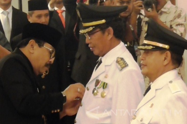 Gubernur Jatim Lantik Bupati-Wakil Bupati Tuban