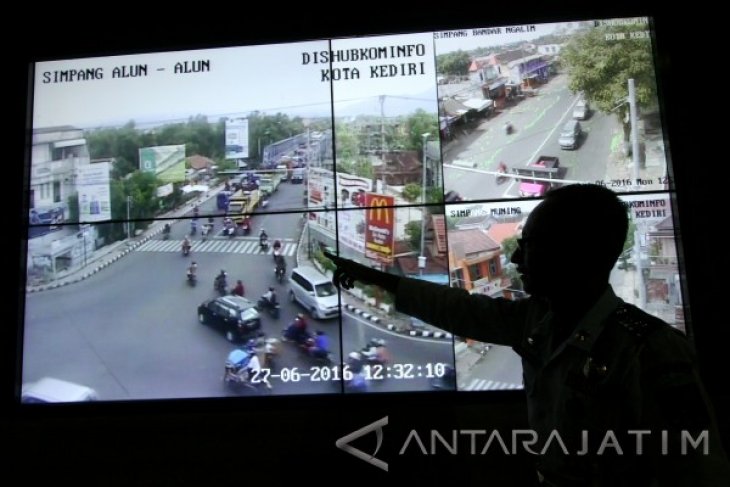 Pantau Arus Mudik Menggunakan CCTV