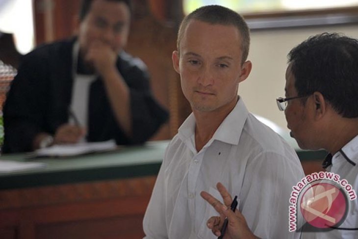 Sidang Narkoba Warga Belanda