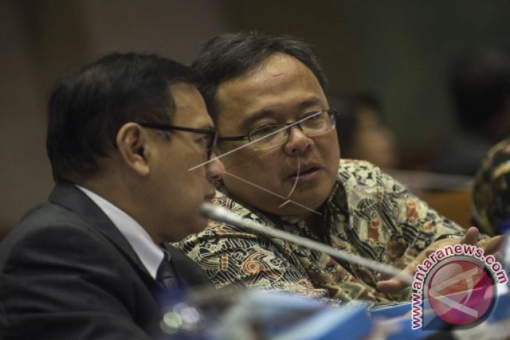 Tantangan Ekonomi 2017 Masih Kental Ketidakpastian
