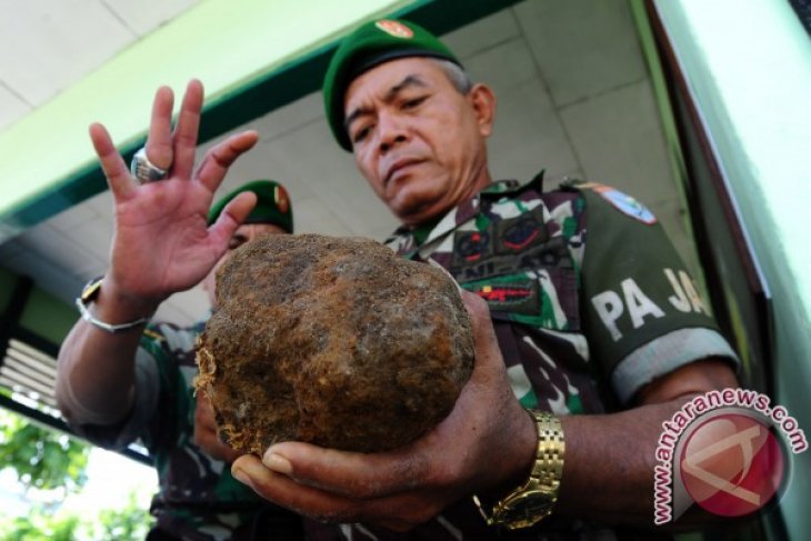 Penemuan Mortir di Depan KPU Pontianak