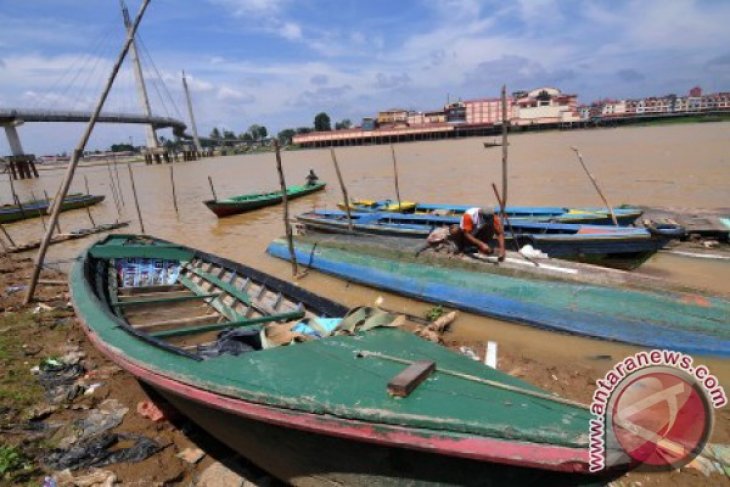 Kesulitan Bahan Baku Perahu