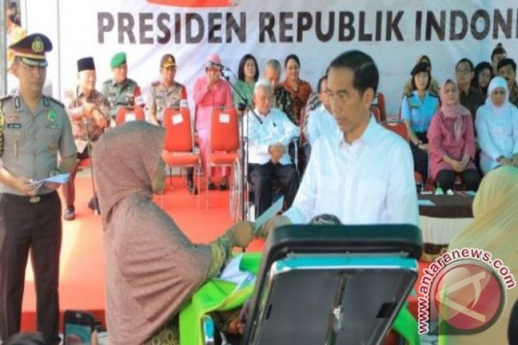 Penerima PKH Diberi Bantuan UEP