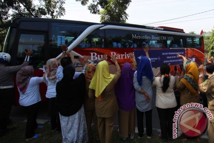 KEBERANGKATAN HAJI KLOTER PERTAMA SUMUT