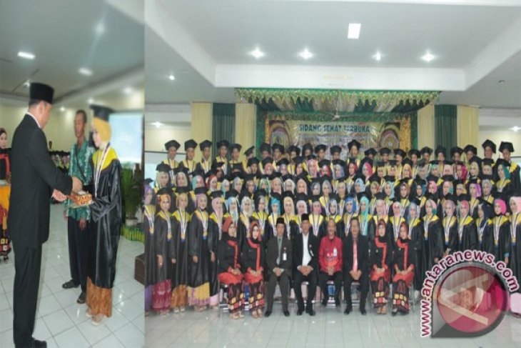 WISUDA 92 TENAGA PERAWAT 