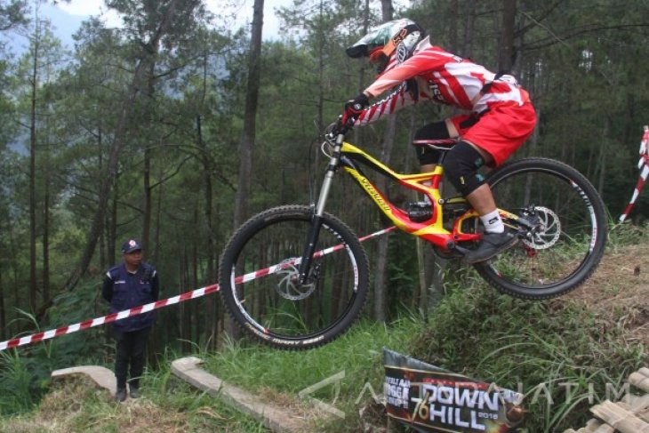 Indonesia Downhill 2016