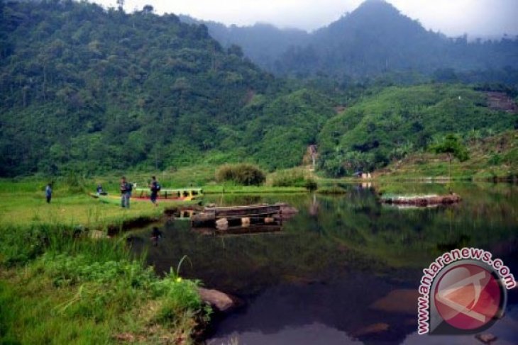 Danau Rawa Gede Potensi Wisata Baru Di Bogor