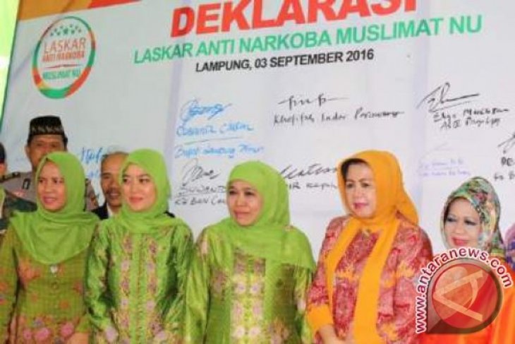 Mensos Khofifah Di Lampung Timur