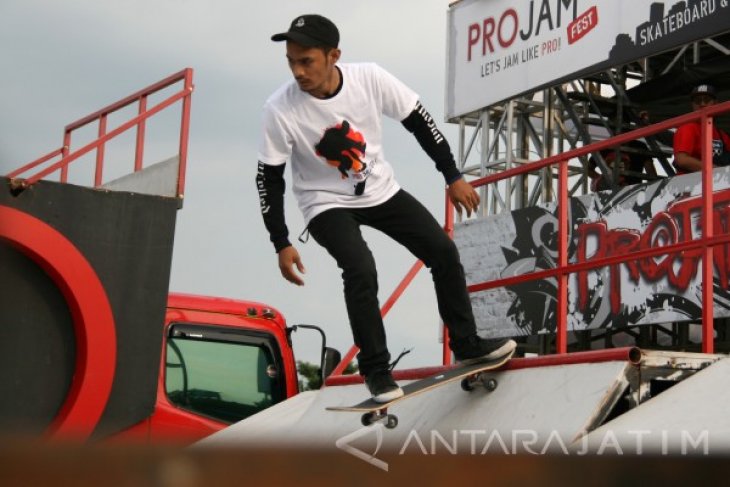 Jelang Kompetisi Skateboard Internasional