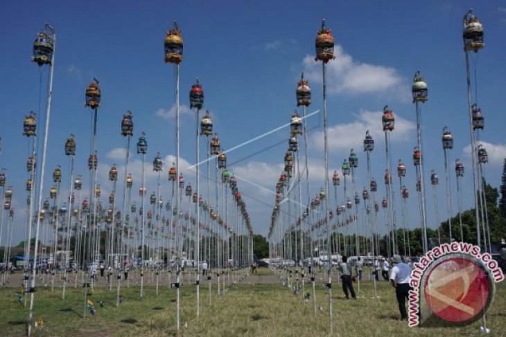 Lomba Seni Suara Perkutut Piala Raja