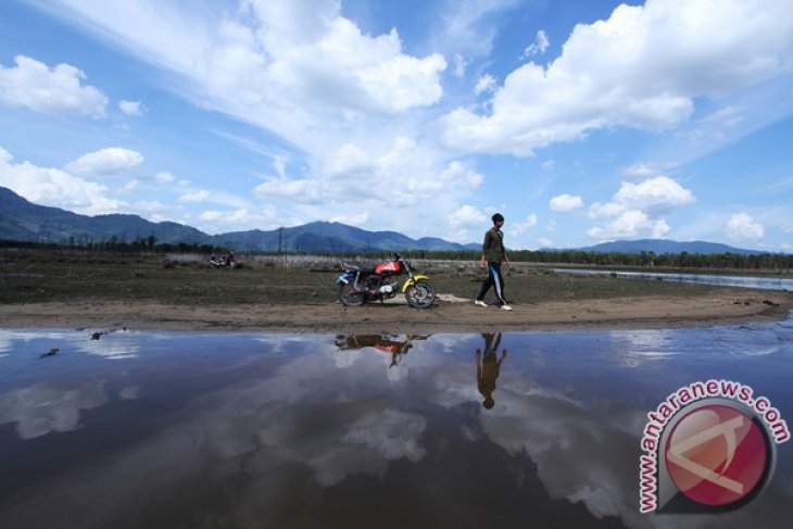 Danau Sentarum Mengering