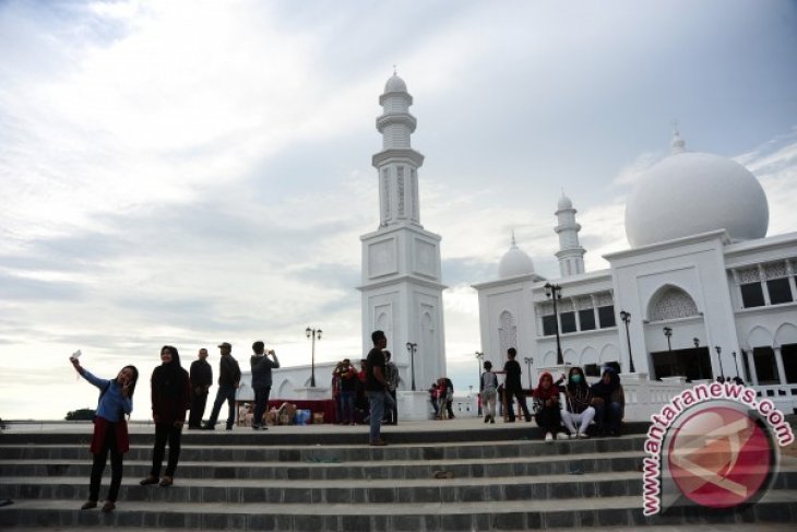 Wisata Masjid Sukadana