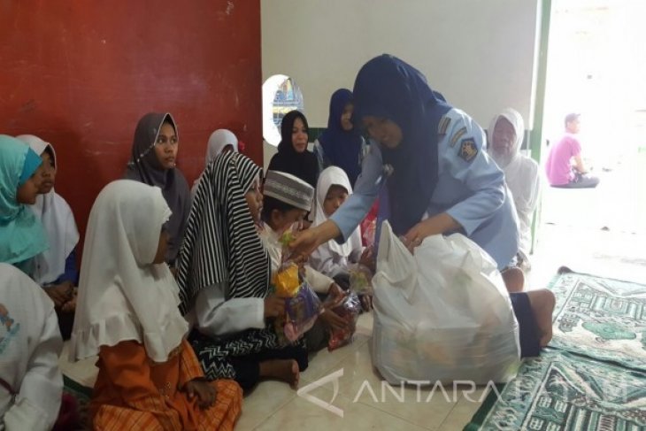 Bhakti Sosial Imigrasi Blitar