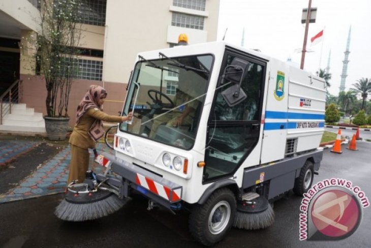 Mobil Pembersih Jalan