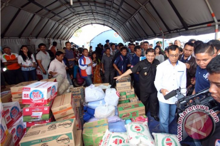 BANTUAN PENGUNGSI SINABUNG