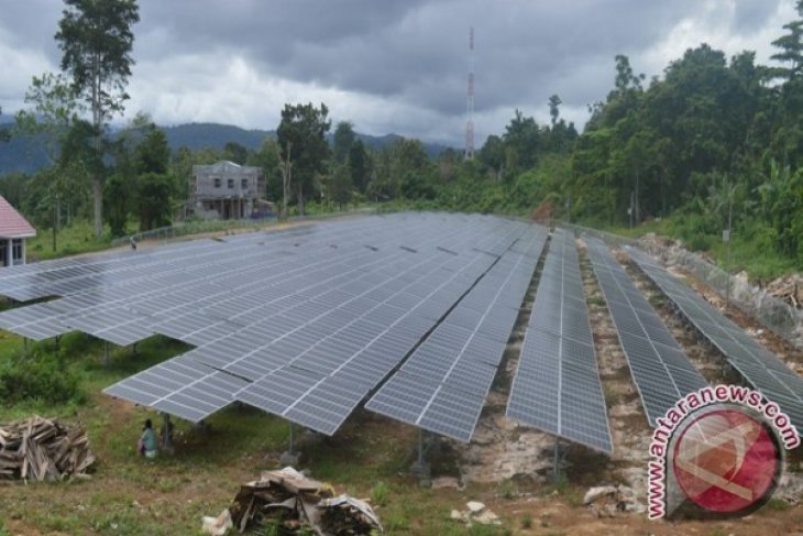 PLTS yang dibangun melalui Program Indonesia Terang di Arfai, Manokwari ini bisa menghasilkan energi lisrik sebesar 1 Mega Watt. PLTS serupa dibangun di Bumi Ma