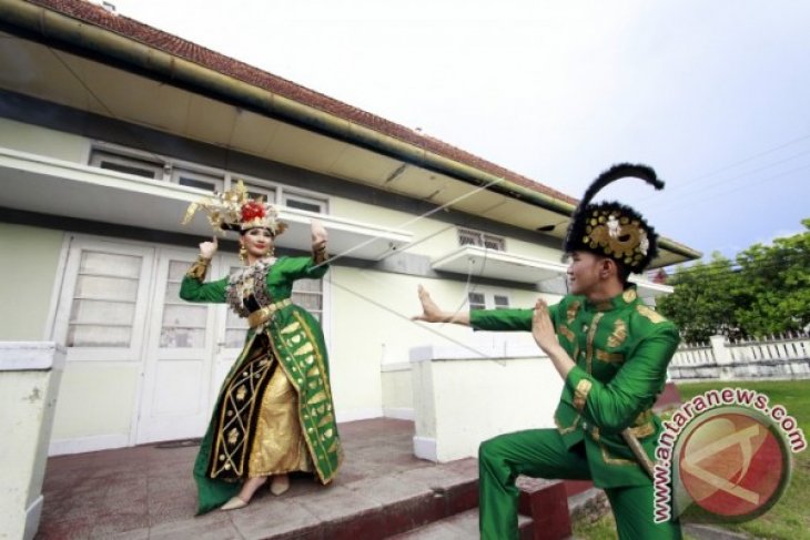 Duta Wisata Perkenalkan Kebudayaan Gorontalo