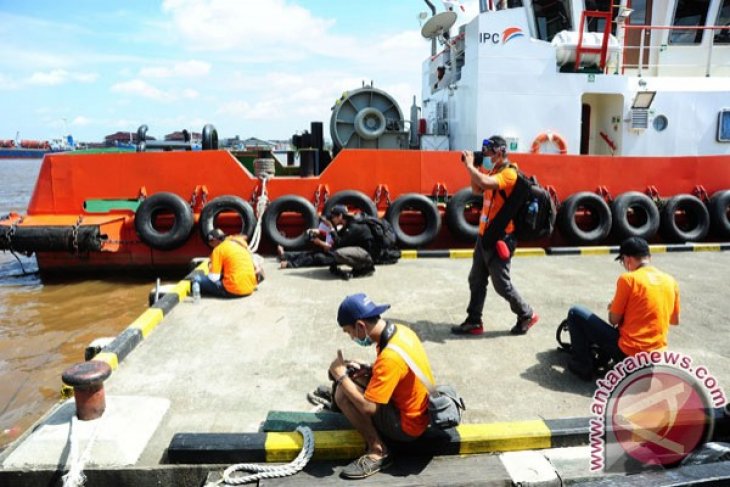 Lomba Foto Pelabuhan Pontianak