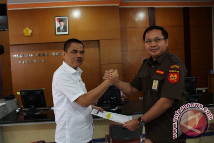 Bupati Asahan Ikuti Tax Amnesty