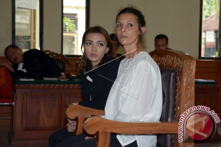 Sidang Sara Connor Berulang Kali Tertunda