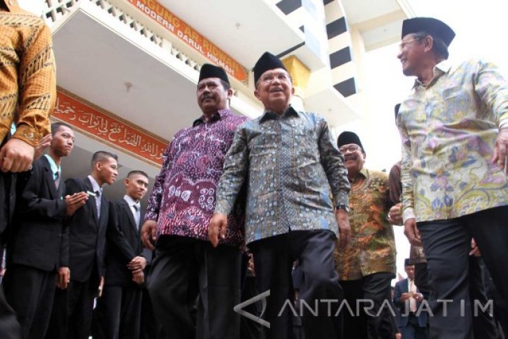 JK Berkunjung ke Pondok Darul Hikmah