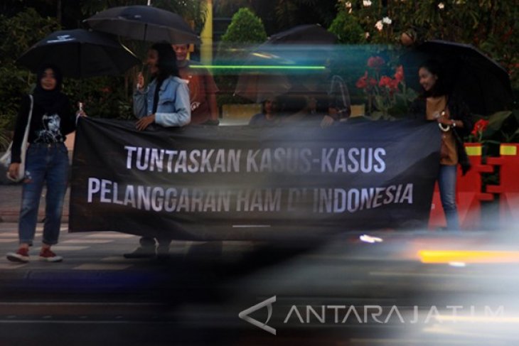 Aksi Kamisan Surabaya