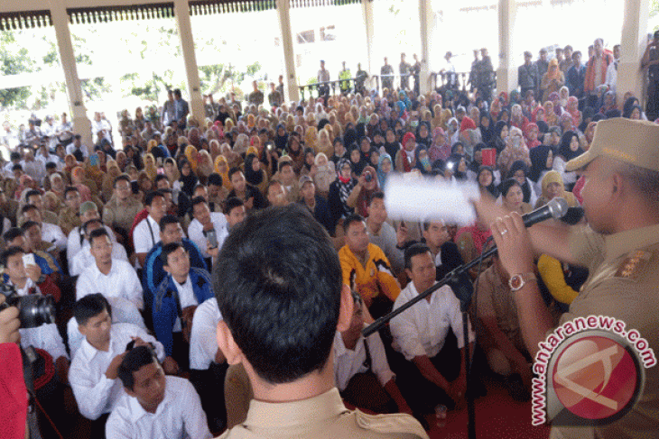 Pegawai honorer Bekasi minta diperhatikan Kemenpan-RB