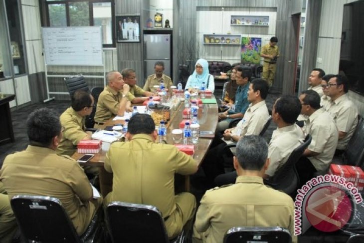 Puluhan Pegawai Kesehatan Diikutkan Program Beasiswa