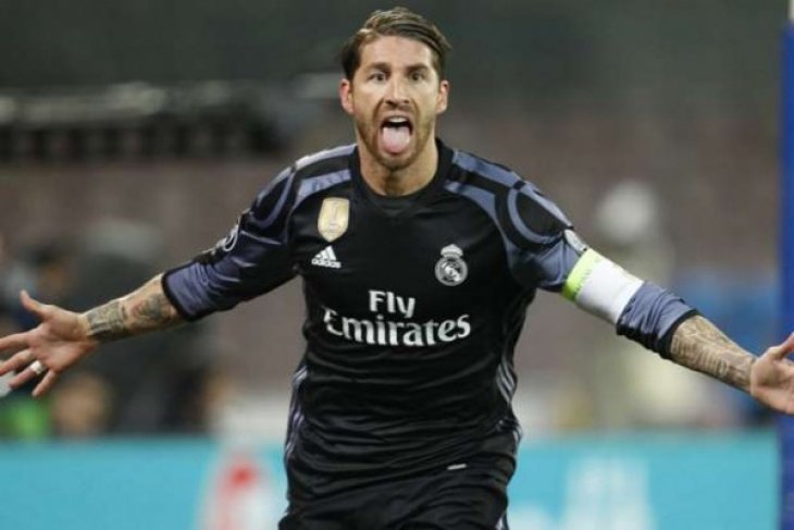 Hebat, Sergio Ramos mencetak golnya yang ke-100