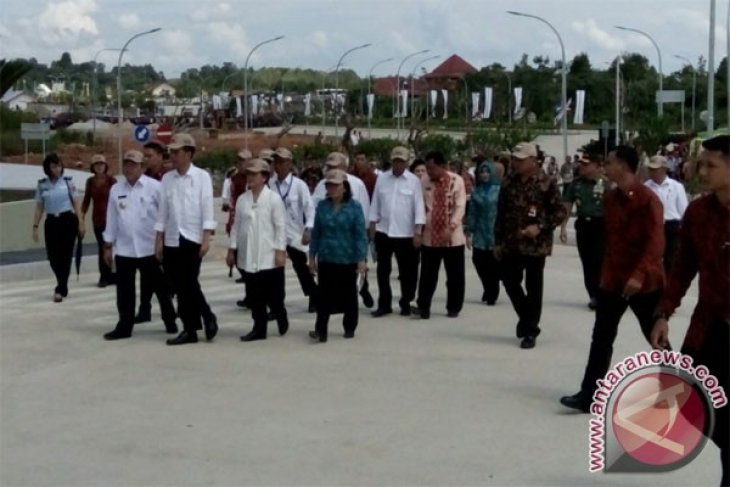 Presiden Resmikan PLBN Badau