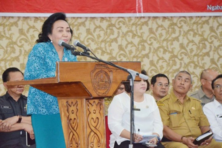 PKK Kalbar Tanam Cabai di Sekadau