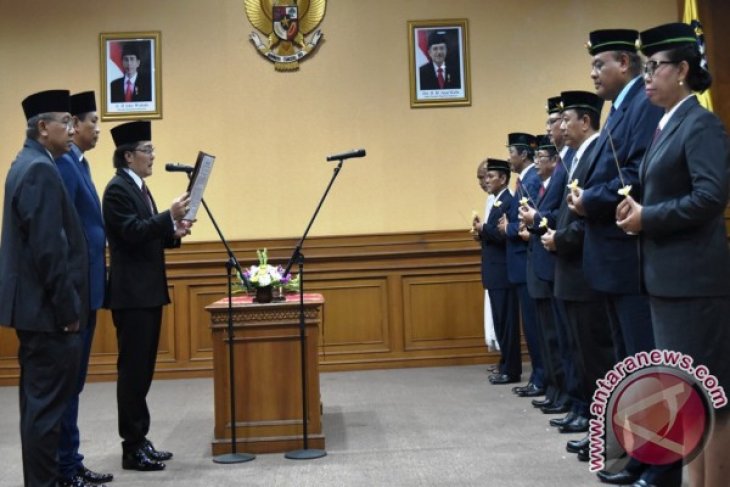 Bupati Badung Lantik Tujuh Pejabat Eselon IIB