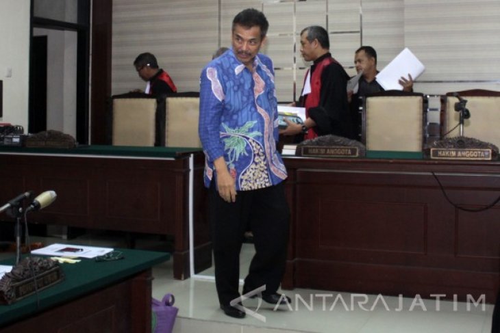 Sidang Terdakwa Wali Kota Madiun nonaktif Bambang Irianto