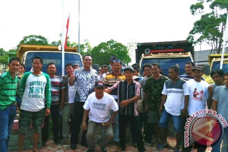 1200 Supir Truk Ancam Demo