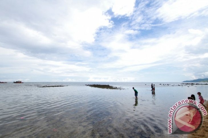 Wisata Pantai Leato Selatan Butuh Fasilitas Penunjang - Antara News Gorontalo