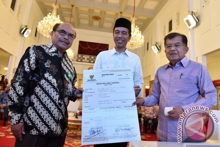 Presiden dan Wapres Bayar Zakat