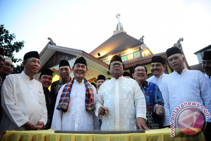 Masyarakat Kalbar Harus Bersatu