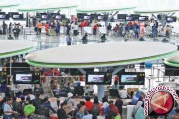 Jumlah Penumpang Bandara Sepinggan Naik 2 Persen