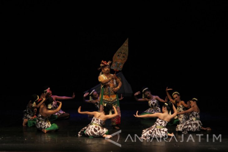 Pergelaran Wayang Panji