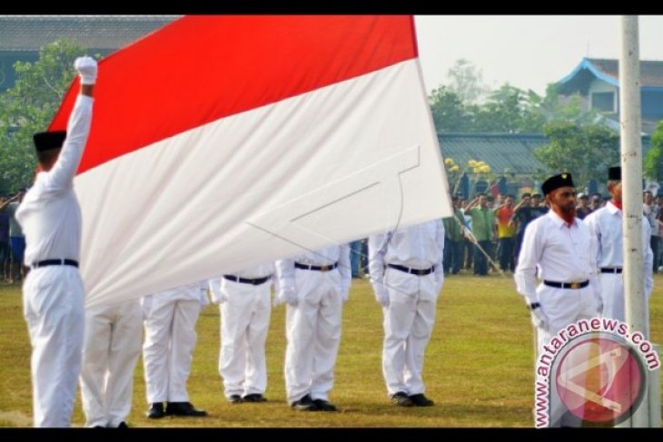 Umar Patek Jadi Pengibar Bendera